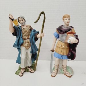 Thomas Kinkade Humbled Soldier/Lighting the Way Nativity Collection Figurine '03